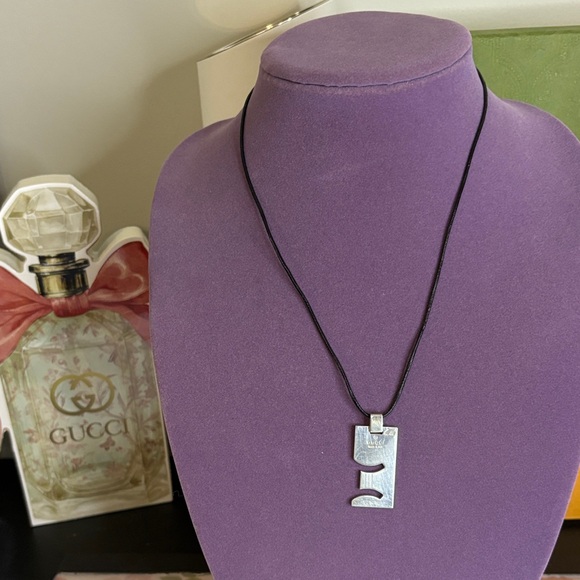 Gucci Silver Gemini Pendant Necklace on Black Cord - Picture 3 of 5